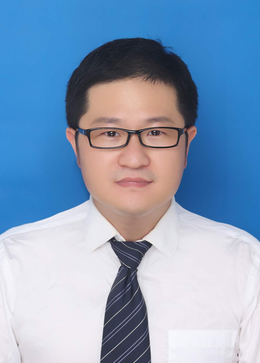 葉晨東