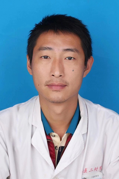 周亮